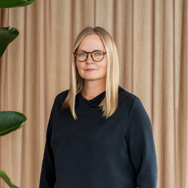 Karin Axelsson, Marketing and Communication